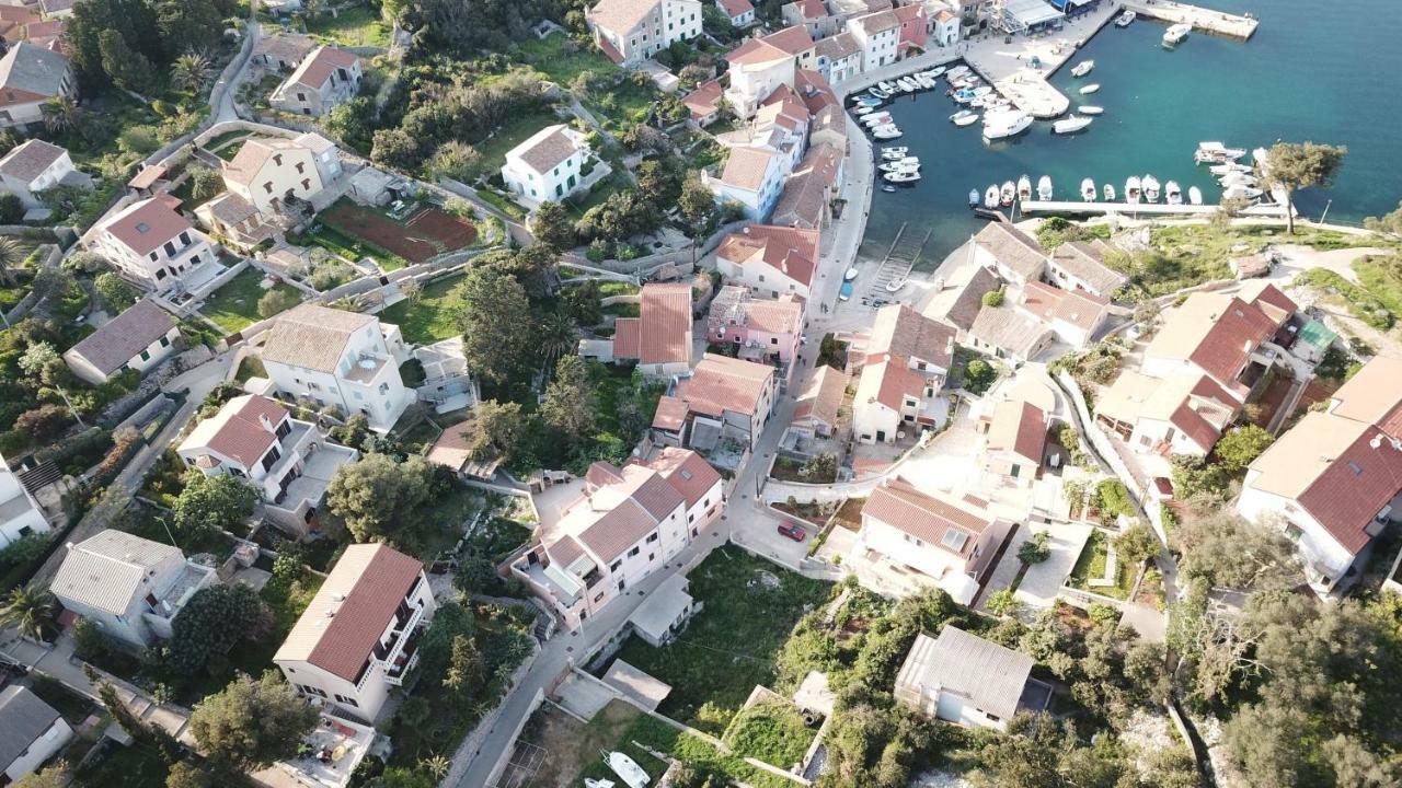 Guesthouse Antonija Veli Lošinj 外观 照片