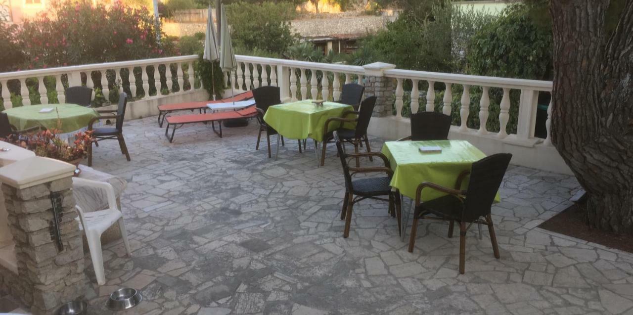 Guesthouse Antonija Veli Lošinj 外观 照片